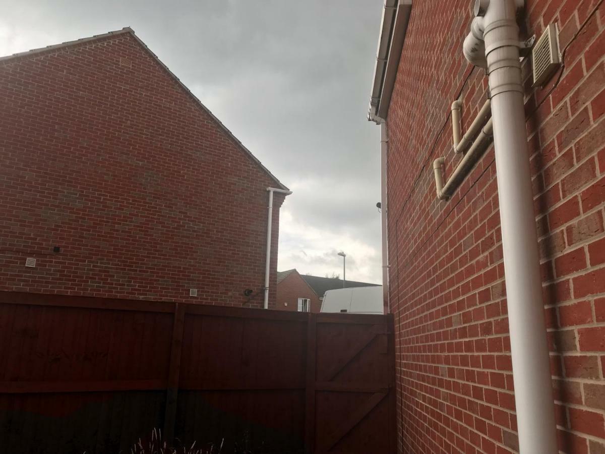 House Shared, New Build 36 Nottingham 3Bedrooms المظهر الخارجي الصورة