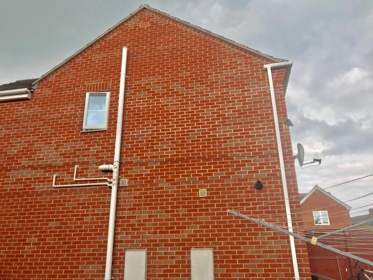 House Shared, New Build 36 Nottingham 3Bedrooms المظهر الخارجي الصورة